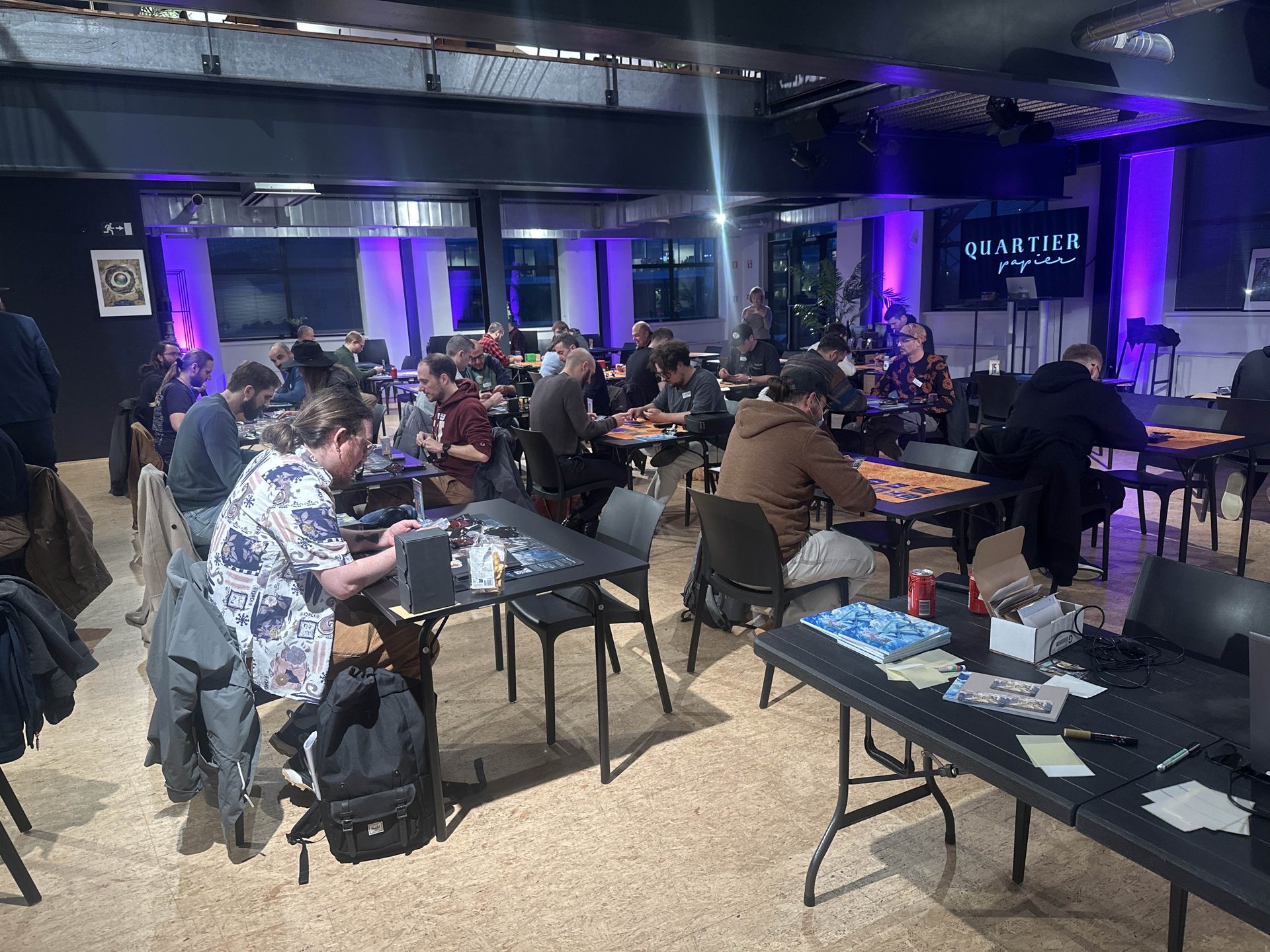 Inside the Siege at the Core 2 tournament hall.